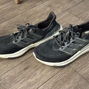 Adidas Men's Black and White Athletic Shoes